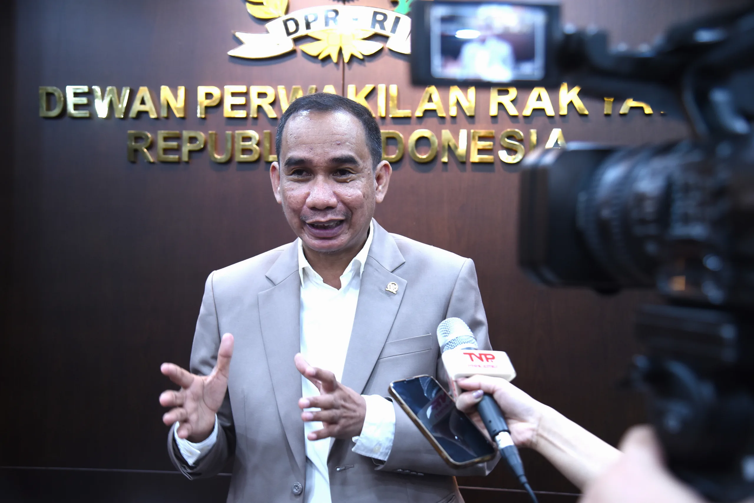 Anggota_Komisi_III_DPR_RI_Rudianto_Lallo__Foto__Eot_vel20250110104620 Jangan Ada Lagi Polisi