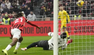 library_upload_21_2025_01_996x664_samuel-chukwueze-ac AC Milan vs Parma