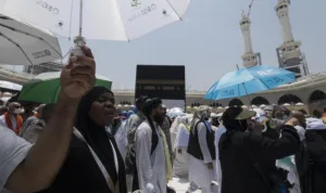 jemaah-haji-melaksanakan-tawaf-ifadah DPR