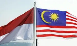 koalse-foto-bendera-indonesia-dan-bendera-malaysia Kekuatan Militer