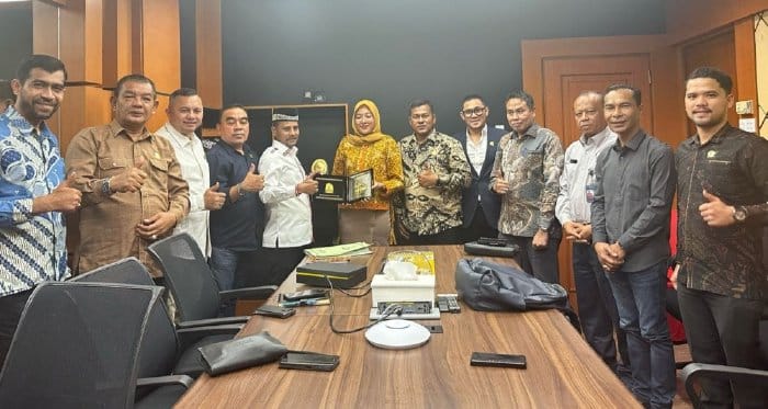 Kemenpan Komisi I DPRA