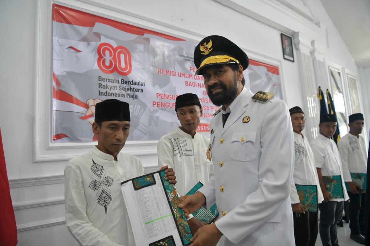 Gubernur Aceh Muzakir Manaf