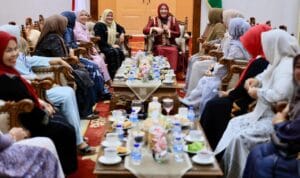 Istri Gubernur Aceh, Marlina Muzakir Kak Ana