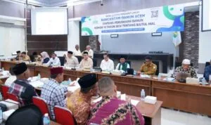 Ketua Komisi VII DPRA H. Ilmiza Saaduddin Jamal Ketua Komisi VII DPRA