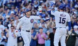 Pemain Chicago Cubs merayakan kemenangan 3-1 Chicago Cubs