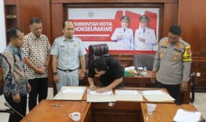 Wali Kota Lhokseumawe Lhokseumawe Teken Komitmen