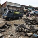 Jalur lintas Aceh–Medan putus akibat banjir besar di Bireuen Mualem Tinjau Banjir Bireuen