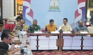 Gubernur Aceh Muzakir Manaf mengumumkan perpanjangan status tanggap darurat bencana hidrometeorologi 2025 Gubernur Aceh Muzakir Manaf mengumumkan perpanjangan status tanggap darurat bencana hidrometeorologi 2025