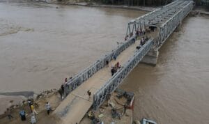 Jembatan Bailey Teupin Mane yang menghubungkan Kabupaten Bireuen dan Bener Meriah resmi dibuka pascabanjir dan longsor Jembatan Bailey Teupin Mane yang menghubungkan Kabupaten Bireuen dan Bener Meriah resmi dibuka pascabanjir dan longsor