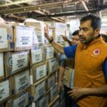 Gubernur Aceh Muzakir Manaf meninjau bantuan kemanusiaan banjir Aceh dari Kementan dan Bapanas