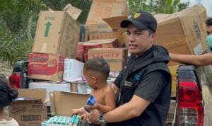 PT PEMA menyalurkan bantuan logistik kepada warga terdampak banjir di Kecamatan Pante Bidari Aceh Timur
