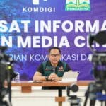 Petugas SAR gabungan melakukan pencarian korban banjir dan longsor di wilayah terdampak bencana hidrometeorologi di Aceh. Petugas SAR gabungan melakukan pencarian korban banjir dan longsor di wilayah terdampak bencana hidrometeorologi di Aceh.