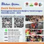 Desk Relawan Relawan dari berbagai lembaga kemanusiaan membantu proses pemulihan bencana di Aceh