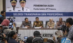 Proses seleksi JPT Pratama Aceh oleh panitia seleksi Pemerintah Aceh secara profesional dan transparan Proses seleksi JPT Pratama Aceh oleh panitia seleksi Pemerintah Aceh secara profesional dan transparan