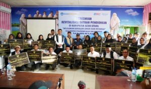 Mendikdasmen Abdul Mu’ti meninjau sekolah terdampak bencana di Aceh Utara pemulihan pendidikan pascabencana Aceh