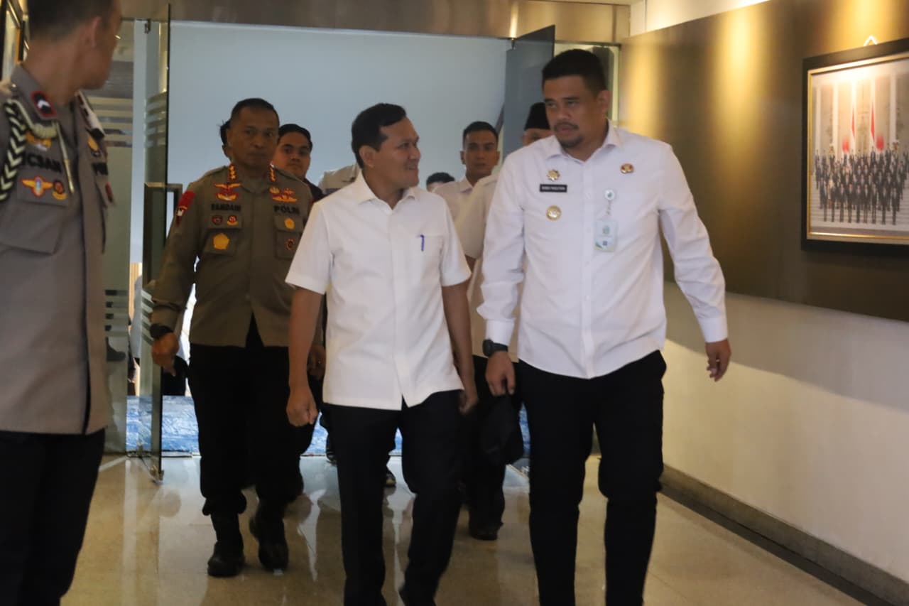 Wakil Gubernur Aceh Fadhlullah menghadiri rapat percepatan rehabilitasi pascabencana Sumatera di Kemendagri Jakarta