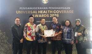 UHC Awards 2026 Aceh diterima Wakil Gubernur Fadhlullah UHC Awards 2026 Aceh diterima Wakil Gubernur Fadhlullah