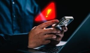 OJK umumkan data penipuan keuangan dan pemblokiran rekening terindikasi keuangan ilegal di Indonesia