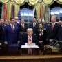 Government shutdown AS di tengah kebuntuan anggaran Senat dan pendanaan DHS