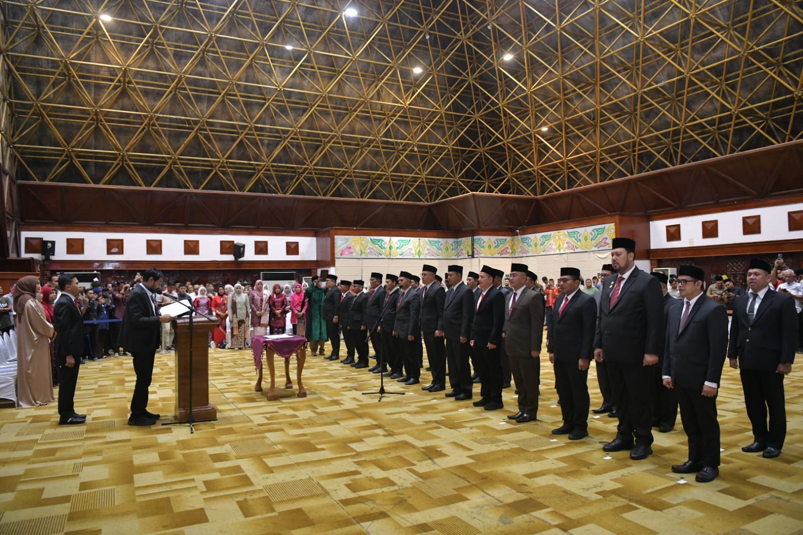 Pelantikan Pejabat Eselon II Aceh oleh Gubernur Mualem di Anjong Mon Mata Banda Aceh 2026 Pelantikan Pejabat Eselon II Aceh oleh Gubernur Mualem di Anjong Mon Mata Banda Aceh 2026