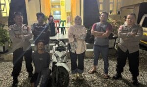 Polisi mengamankan pelaku pencurian tas Banda Aceh di Polsek Baiturrahman