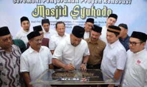 Renovasi Masjid Syuhada Kuala Simpang oleh FKIJK Aceh Peduli