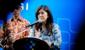 Menteri Komdigi Meutya Hafid umumkan aturan Perlindungan anak platform digital.