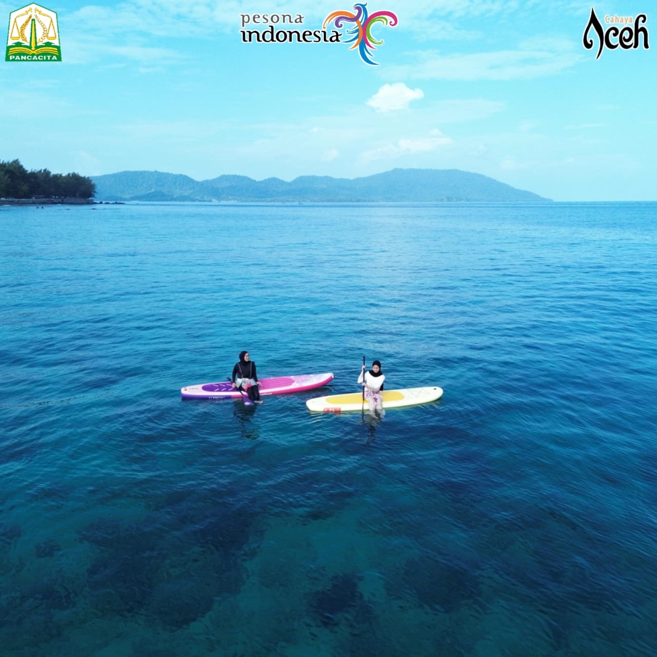 Paddle board Sabang wisata bahari Pulau Weh dengan laut jernih dan panorama alam Aceh
