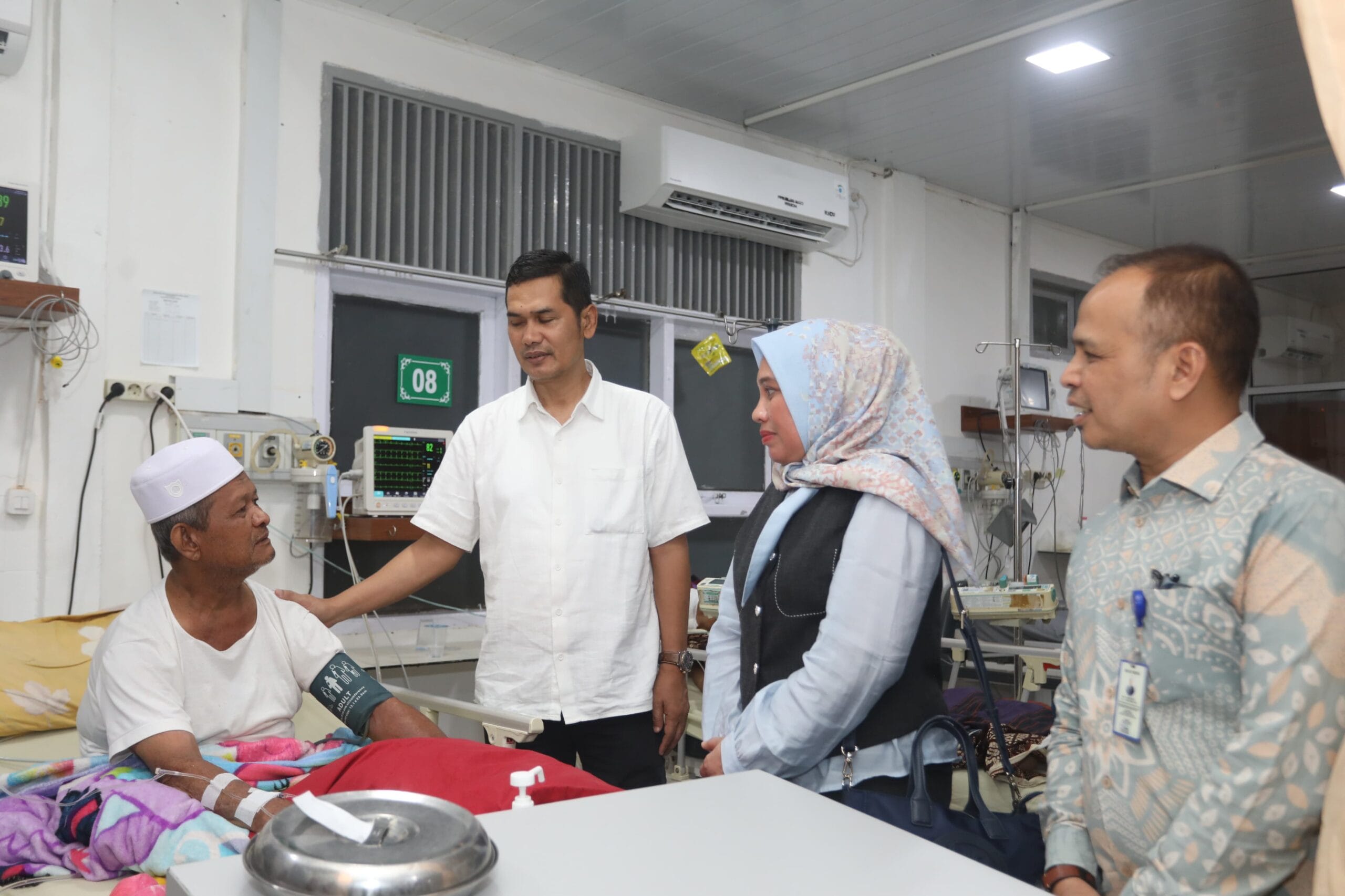 Rumah sakit wajib layani pasien