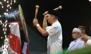 Peserta Pawai Takbir Banda Aceh