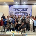 Wakil Ketua DPRK Banda Aceh Musriadi saat penutupan UKW SPS Aceh di Hotel Diana Banda Aceh.