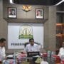 RUPSLB Bank Aceh Syariah di Pendopo Gubernur Aceh membahas pemberhentian Syahrul sebagai Direktur Operasional.
