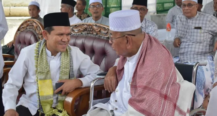 IMG-20261001-WA0007 Wakil Gubernur Aceh Fadhlullah menghadiri Haul ke-38 Abu Tanoh Mirah di Dayah Darul Ulum Tanoh Mirah, Bireuen.