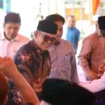 IMG-20261004-WA0003 Plt Sekda Aceh Taufik menghadiri peringatan Maulid Nabi Muhammad SAW di Kantor PWI Aceh.