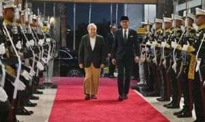 Polda Metro Jaya mengatur lalu lintas saat kunjungan Sekjen PBB Antonio Guterres di Jakarta